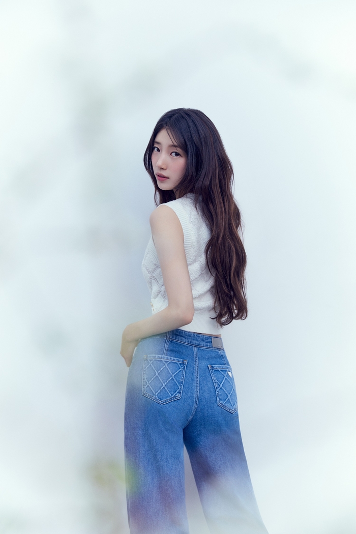 수지. 사진ㅣ게스