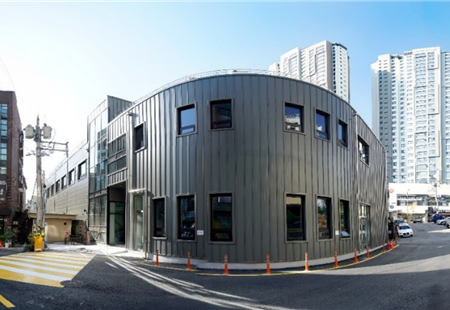 西大門区佐原商店街臨時移住商店街の造成写真。ソウル市